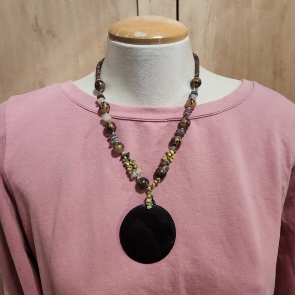 Y2k style Beaded Necklace Pendant Round Black‎ Boho Statement
